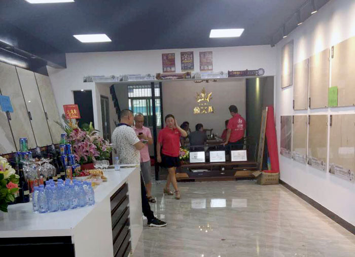 陶瓷一線糖心视频在线观看免费糖心VIOG官方人口陶瓷磚澄海店十一開業，好禮、優惠送不停